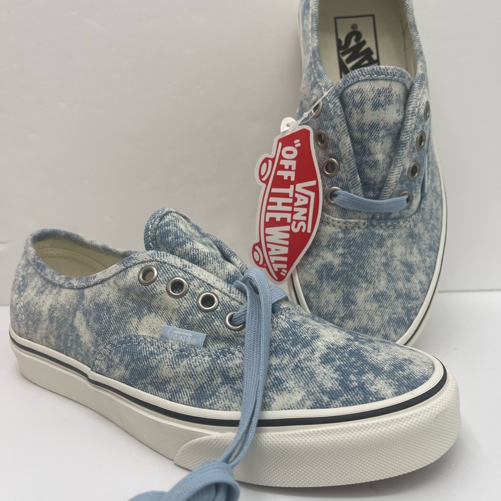 Vans Men’s Authentic (Denimistry) Winter Sky Marshmallow Sneakers
VN0A5HZS9FM - Picture 13 of 16